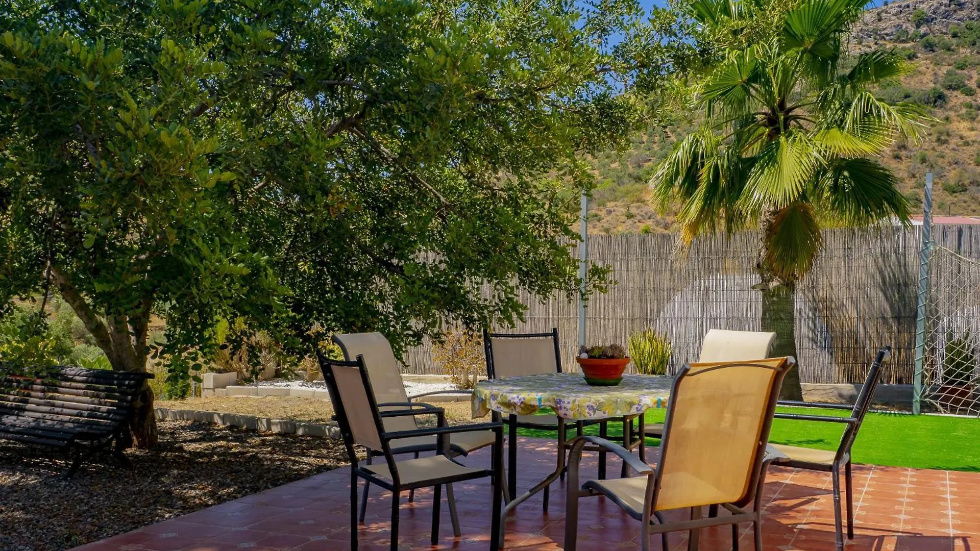 Cubo'S Casa Rural Vina Miranda Cártama