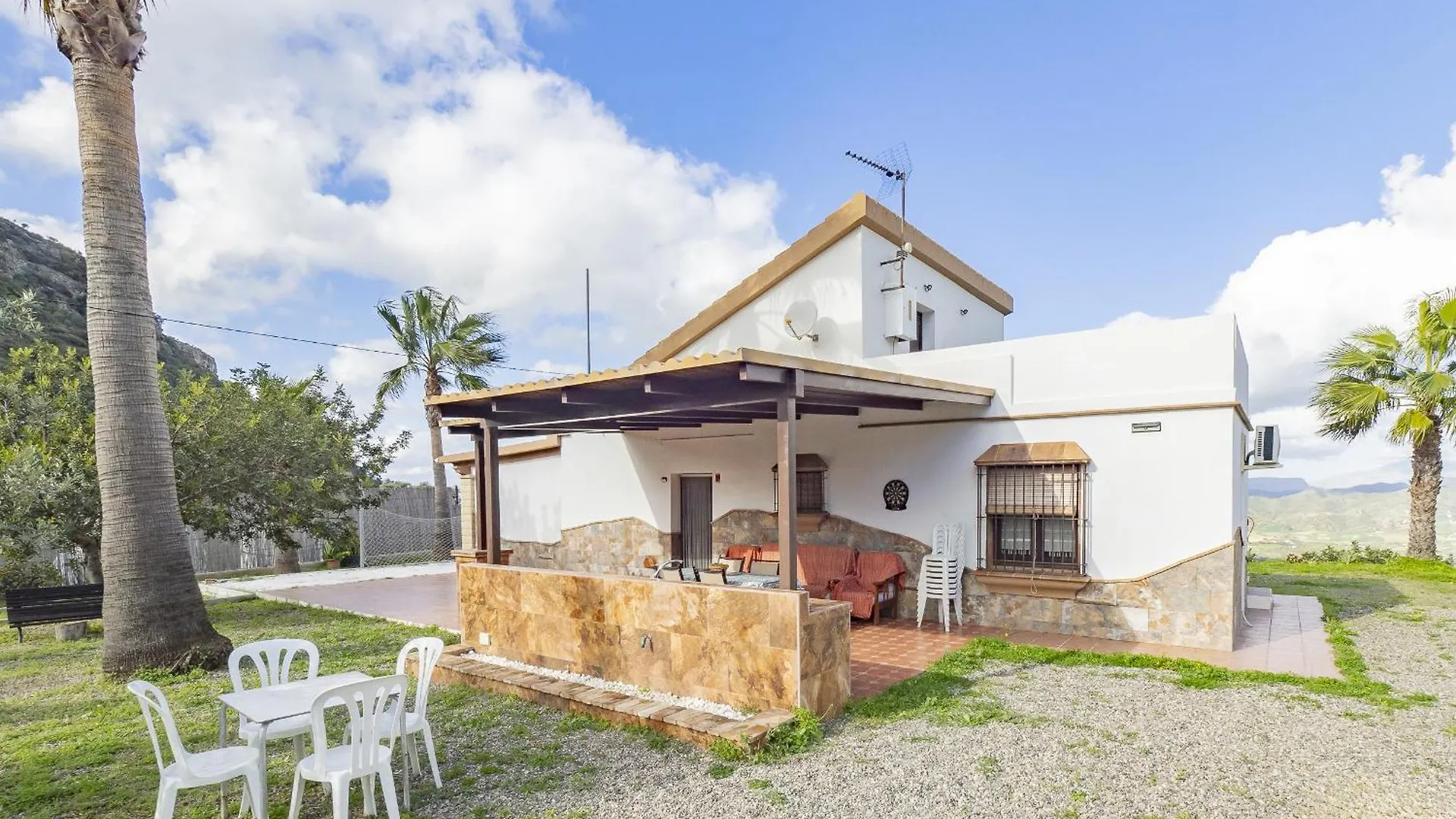 Cubo'S Casa Rural Vina Miranda Cartama 0*,