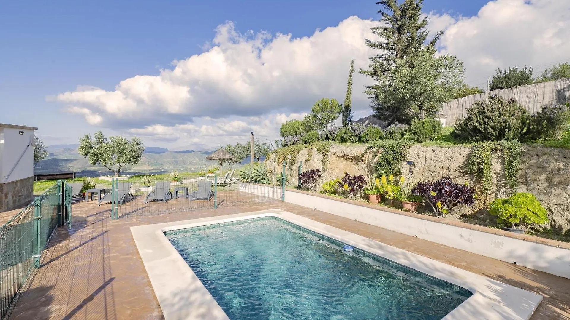 Holiday home Cubo'S Casa Rural Vina Miranda Cartama